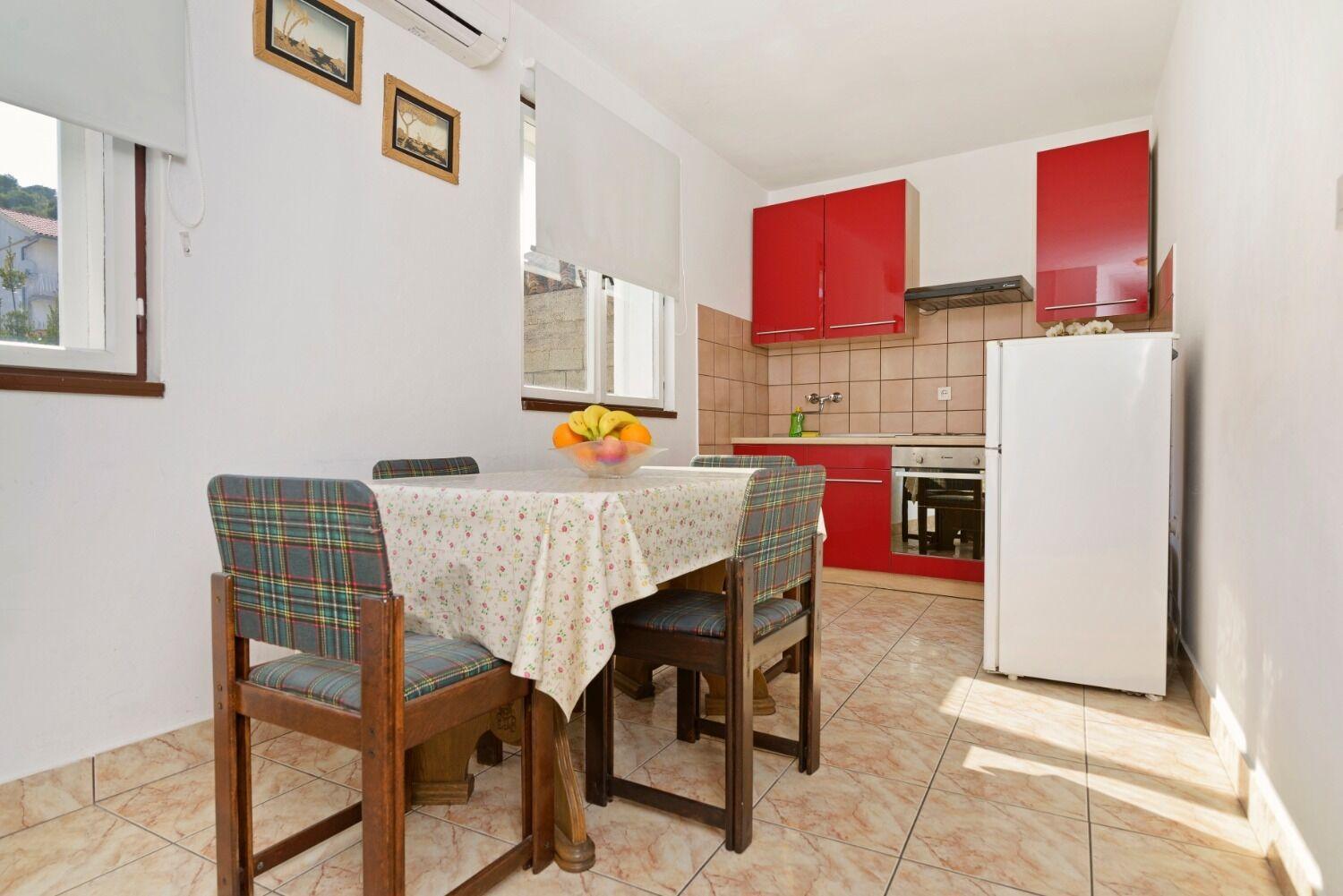 Apartments Ive - With Sea View Tisno Exteriör bild